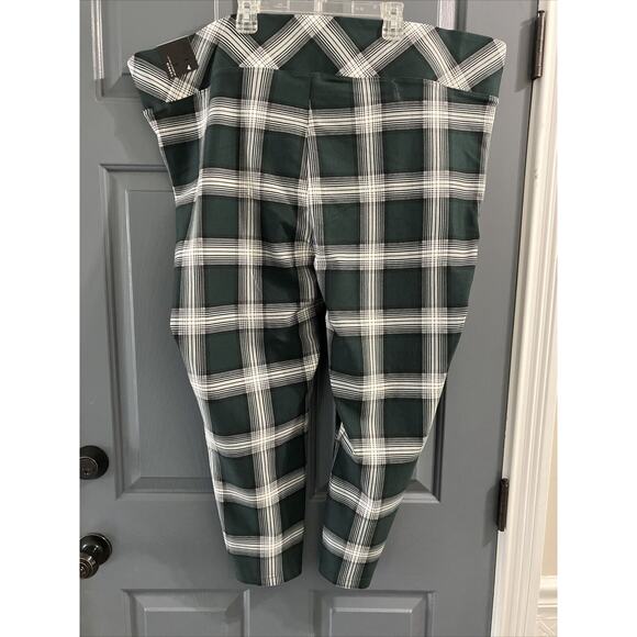 Torrid Pocket Pixie Skinny Studio Luxe Ponte Womens Pants Tartan Plaid Size 4 - Picture 3 of 6
